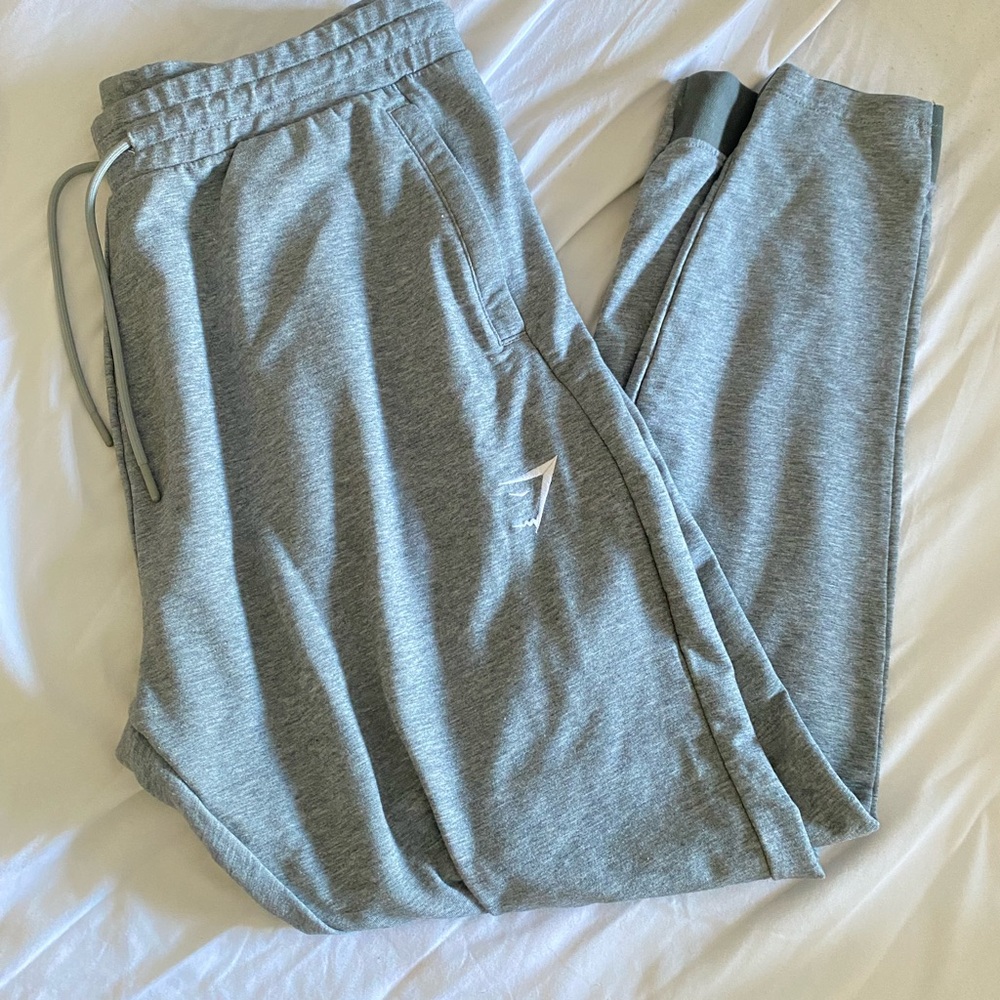 GYMSHARK Joggers